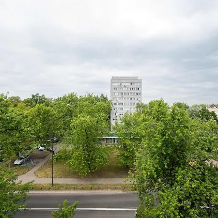 Appartamento Krasinskiego Homely By Bookinghost *
